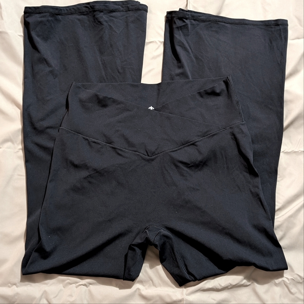 Black Yoga Pants